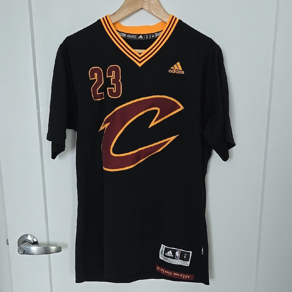 Adidas Men's Black and Gold Basketball Jersey